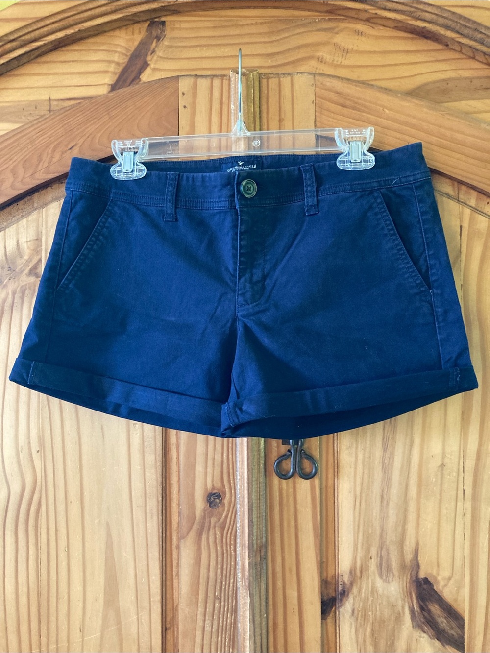 Women’s American Eagle Stretch MIDI blue shorts size 8